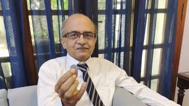 Photo of Apex court imposes Re 1 fine on Prashant Bhushan for criminal contempt of court