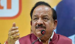 Photo of Centre to continue giving COVID vaccine doses free of cost to States, UTs from its 50% quota