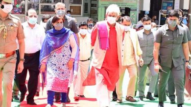 Photo of Lt Governor visits Kathua, Samba; reviews Covid Containment Measures