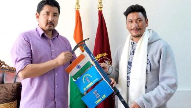 Photo of CEC Leh flags in Everester Jigmat Tharchin