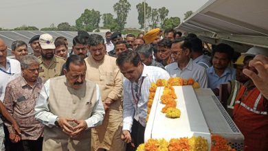 Photo of PM Visit Solar Plant installed in record 18 days at Palli Panchayat, Jitendra takes review