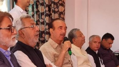 Photo of Azad holds ‘key party’ leaders meet in Srinagar