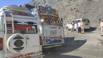 Photo of Police blacklists 11 vehicles for violating lane discipline