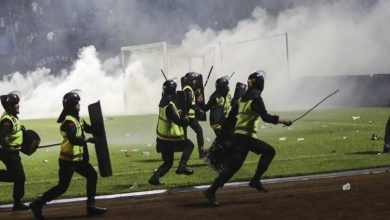 Photo of 125 people killed in stampede at soccer stadium, Indonesia