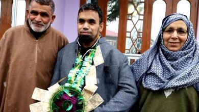 Photo of Baramulla youth becomes 2nd Kashmiri to crack Indian Statistical Service exam