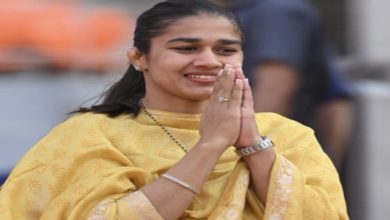 Photo of Former wrestler Babita Phogat joins Oversight Committee panel formed to probe allegations against WFI