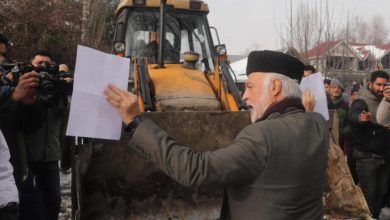 Photo of Massive anti-encroachment drive in Kashmir; state land retrieved from high and mighty