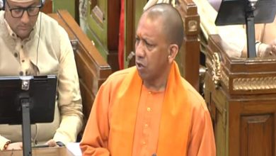 Photo of CM Yogi Adityanath criticises Samajwadi Party for protesting during Governor’s address
