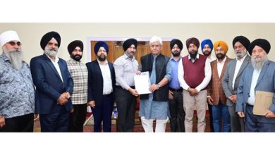 Photo of Delegation of All J&K Sikh Coordination Committee calls on Lt Governor