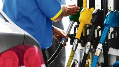 Photo of Sri Lankan Power & Energy Minister Kanchana Wijesekara announces price revision in case of petrol & other petroleum products