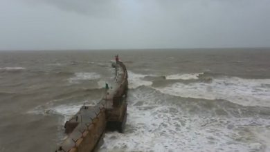 Photo of Cyclone Biparjoy makes landfall in coastal districts of Saurashtra and Kutch of Gujarat; Many districts of Rajasthan to witness heavy to very heavy rainfall; IMD reduces intensity to severe