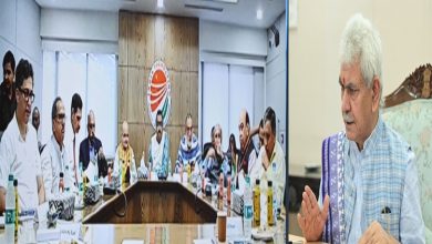 Photo of J&K Lt Governor Manoj Sinha addresses round table discussion on development scenario in UT