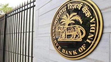 Photo of RBI asks banks to provide individual borrowers option to switch over to fixed rates at time of reset of interest rates