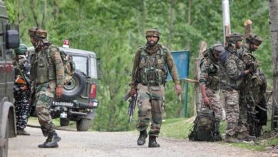 Photo of Police along with security forces arrest one hybrid terrorist in South Kashmir’s Shopian district