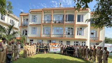 Photo of Swach Bharat Abhiyan observed by Directorate of Fire and Emergency Services, Alok Kumar IPS ADGP Director Fire and Emergency Services started the cleanness event conducted at Fire Hqrs Gandhinagar Jammu.