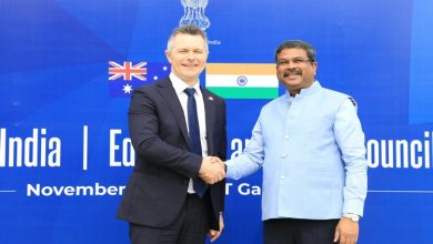 Photo of Union Minister Dharmendra PradhDan & Australian Minister for Education Jason Clare held 1st AIESC meeting in Gujarat’s Gandhinagar