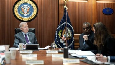 Photo of U.S. Defense Secretary Lloyd Austin reacts to drone attack on US troops in Jordan