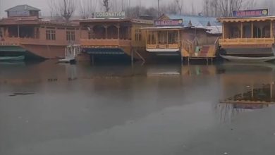 Photo of Persistent dry spells & prevailing sub-zero temperatures across Kashmir Valley throw life out of gear in region