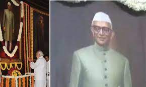 Photo of PM Modi pays tributes to former PM Morarji Desai on his birth anniversary