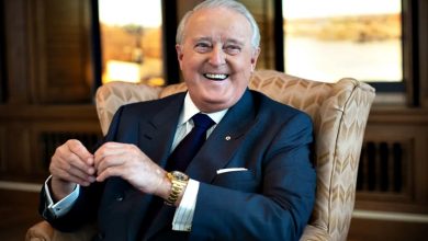 Photo of Former Canadian PM Brian Mulroney dies at age of 84