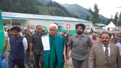 Photo of Lieutenant Governor Manoj Sinha Inspects Shri Amarnath Yatra Arrangements At Chandanwari Base Camp