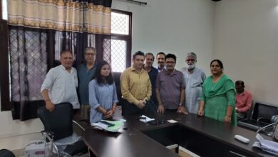 Photo of KP delegation Calls on Relief Commissioner Migrants J&K , highlights community problems