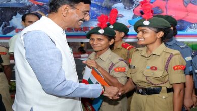 Photo of Raksha Rajya Mantri Sanjay Seth Flagged In Triumphant Expedition Team Of NCC Girl & Boy Cadets
