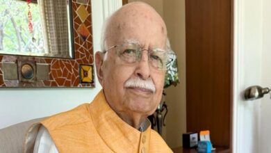 Photo of Veteran BJP Leader Lal Krishna Advani Admitted To Apollo Hospital In New Delhi