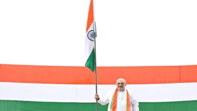Photo of Union Minister Amit Shah hoists Tricolour at his residence in News Delhi under Har Ghar Tiranga campaign