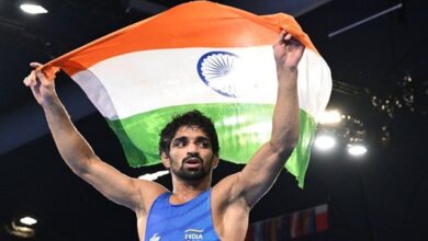Photo of Prez Droupadi Murmu, VP Jagdeep Dhankhar & PM Modi congratulates Indian wrestler Aman Sehrawat on winning Bronze Medal at Paris Olympics
