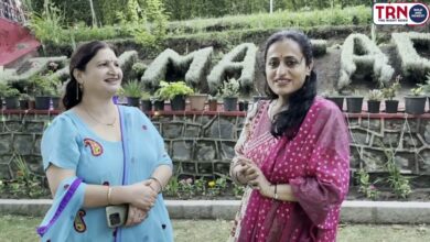 Photo of KasherKathBaath between Sarla Raina and Suman Bhat Video Journalist: #KamakshyaDogra