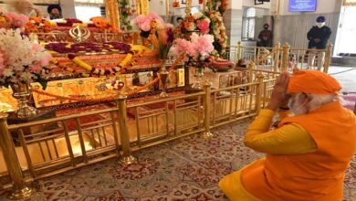 Photo of PM Narendra Modi greets people on Parkash Purab of Sri Guru Granth Sahib
