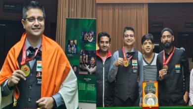 Photo of Kamal Chawla clinches Gold in IBSF World 6 Red Snooker Championship