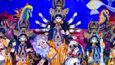 Photo of Devotees visit Durga Puja Pandals to offer prayers to goddess Durga