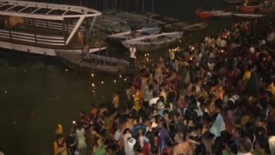 Photo of Ghats overflow with pilgrims for Kartik Poornima