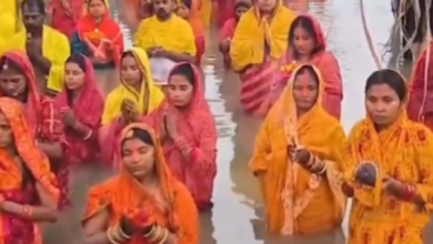 Photo of Chhath Puja celebrated with devotion in UP as devotees offer arghya to rising sun