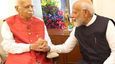 Photo of PM Modi Extends Birthday Greetings To Senior BJP Leader L.K. Advani On His 97th Birthday