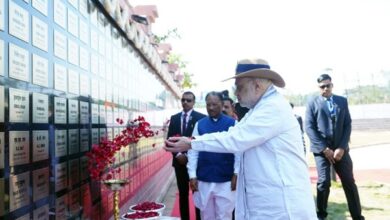 Photo of HM Amit Shah pays tribute to martyred security personnel in Chhattisgarh