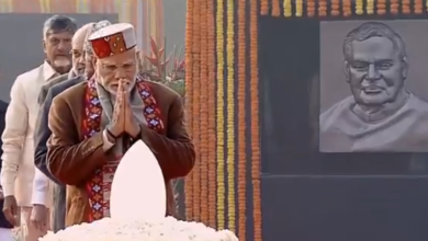 Photo of President, Vice President & PM pay floral tribute to former PM Atal Bihari Vajpayee at Sadaiv Atal Memorial