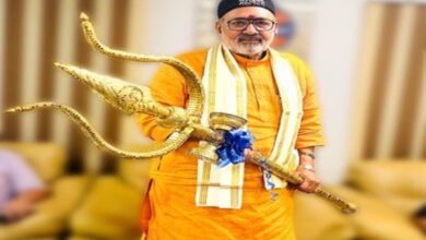 Photo of Textile Minister Giriraj Singh highlights Make in India at Heimtextil 2025