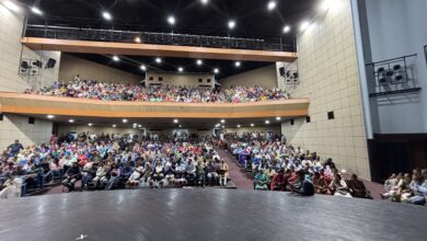 Photo of Vomedh Presents Enthralling Kashmiri Drama “Lalleshwari” at an unprecedented jampacked Abhinav Theatre