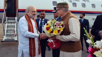 Photo of Union Minister Amit Shah reaches Srinagar, pays tribute to martyred officer