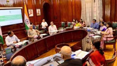 Photo of FM Sitharaman reviews PSU insurers, calls for AI-driven claims