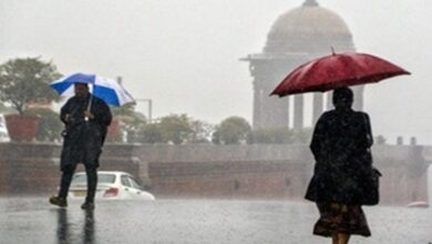 Photo of IMD forecasts light showers with thunderstorms in Delhi