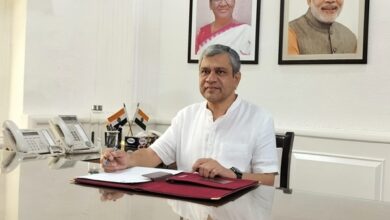 Photo of Railway Minister Ashwini Vaishnaw announces 4 new Amrit Bharat trains for Bihar