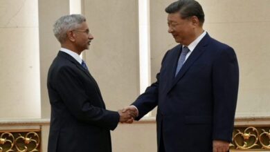Photo of EAM Jaishankar meets Chinese President Xi Jinping; briefs on India-China ties
