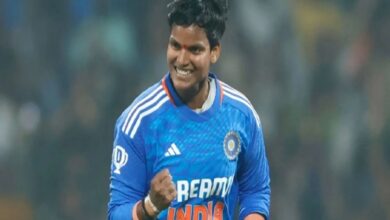 Photo of Spinner Deepti Sharma moves to second spot in ICC Women’s T20 ranking
