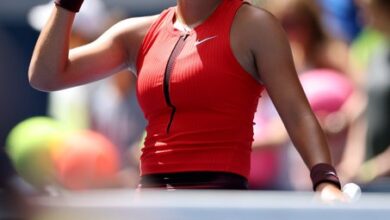 Photo of Emma Raducanu Marks Winning Return to US Open with Commanding Victory