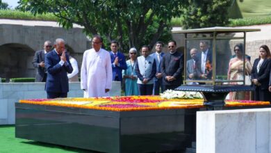 Photo of Mauritius PM Dr. Ramgoolam Pays Tribute to Mahatma Gandhi and Atal Bihari Vajpayee in New Delhi