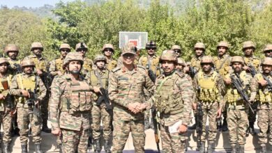 Photo of Lt Gen P K Mishra Reviews Operational Readiness Along LoC in Rajouri and Poonch